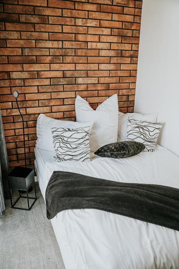 The Loft - Garncarska 1 Bed & Breakfast Piotrków Trybunalski Екстериор снимка