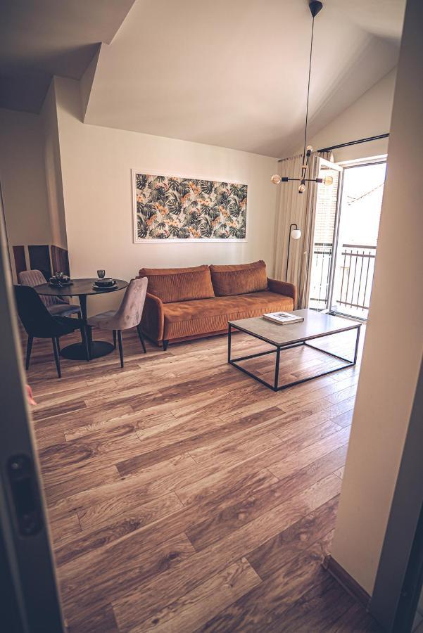 The Loft - Garncarska 1 Bed & Breakfast Piotrków Trybunalski Екстериор снимка